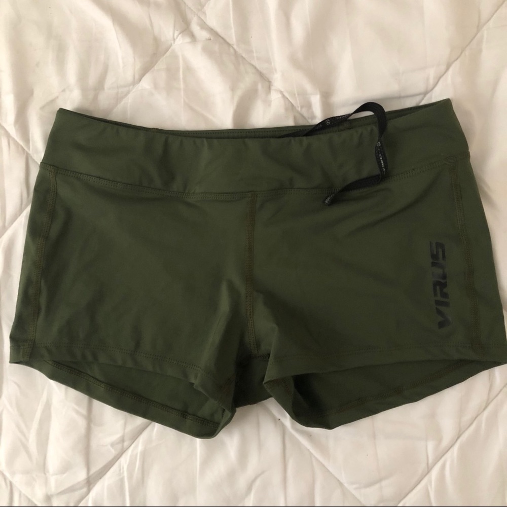 VIRUS International Compression Shorts